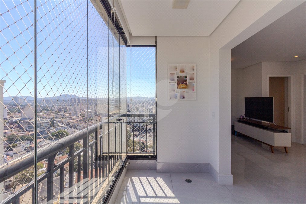 Apartamento à venda com 3 suítes em Vila Ipojuca, São Paulo, SP