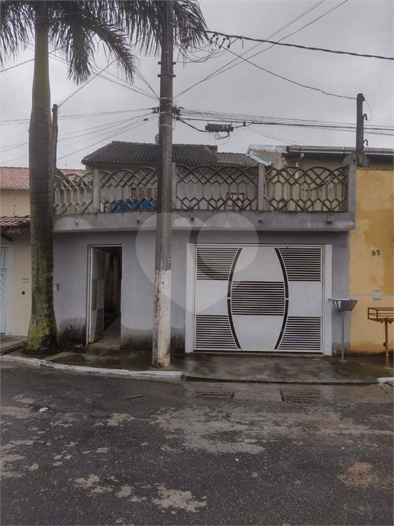 Casa à venda com 5 quartos, sendo 1 suíte, em Jardim Márcia, Suzano, SP