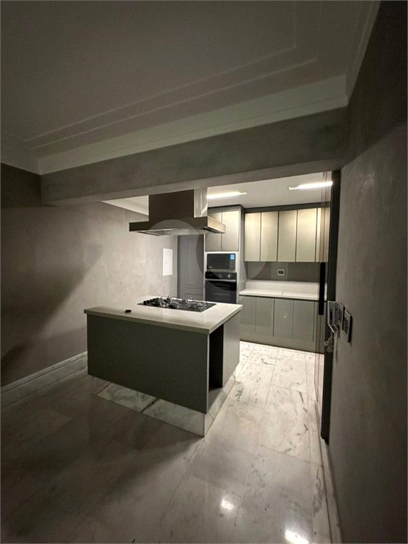 Apartamento à venda com 3 quartos, sendo 1 suíte, em Pompéia, São Paulo, SP