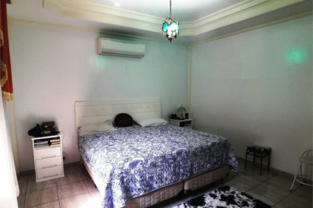 Casa à venda com 5 quartos, sendo 3 suítes, em Butantã, São Paulo, SP