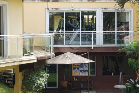 Casa à venda com 5 suítes em Jardim Marajoara, São Paulo, SP
