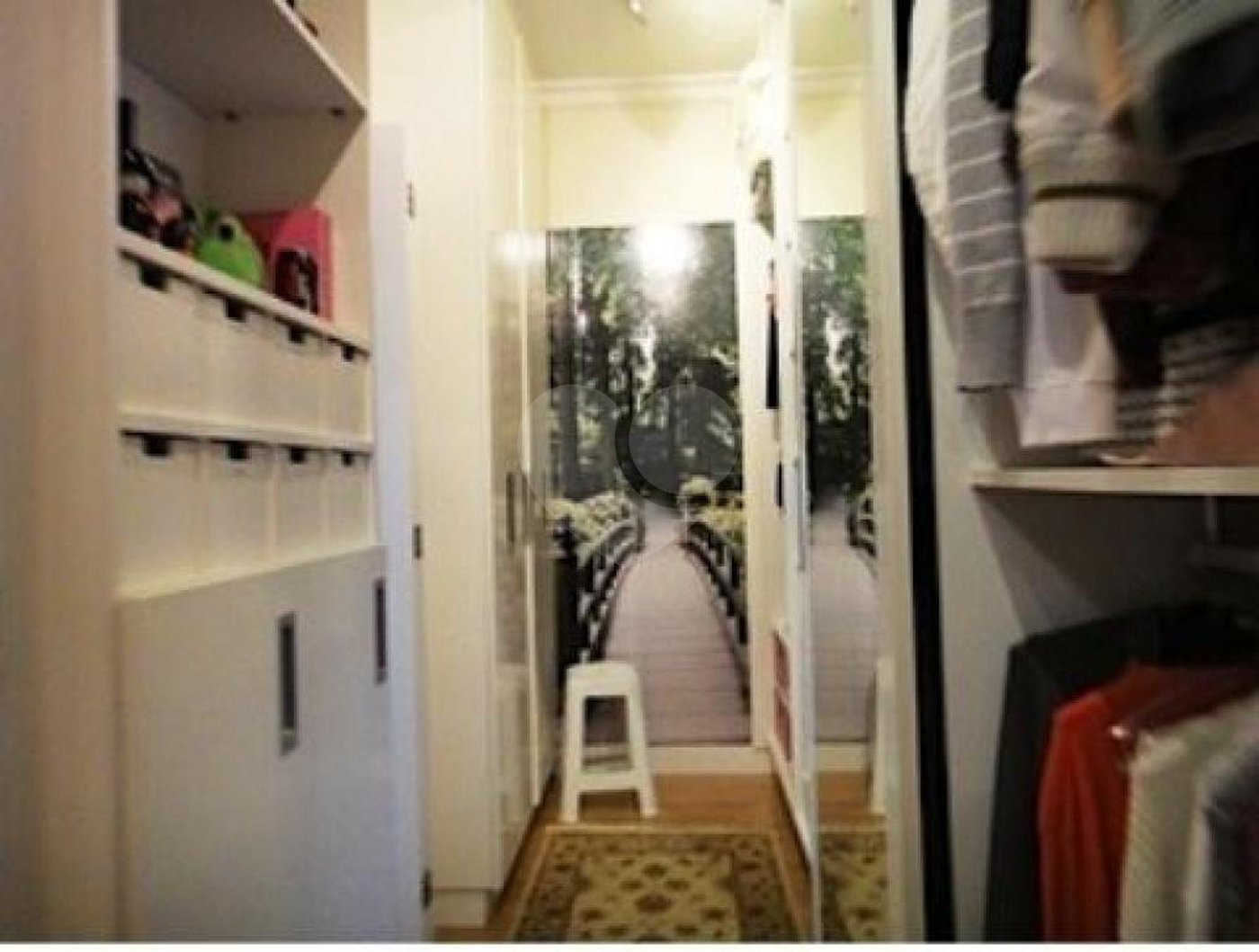 Casa à venda com 4 quartos, sendo 3 suítes, no condomínio Residencial Jardim Itatinga, São Paulo - SP