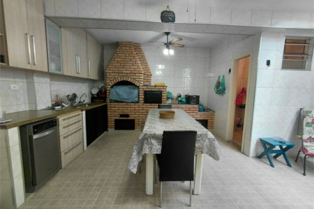 Casa à venda com 3 quartos, sendo 1 suíte, em Vila Ipojuca, São Paulo, SP