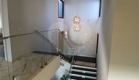 Casa à venda com 4 suítes no condomínio Porto Atibaia, Atibaia - SP