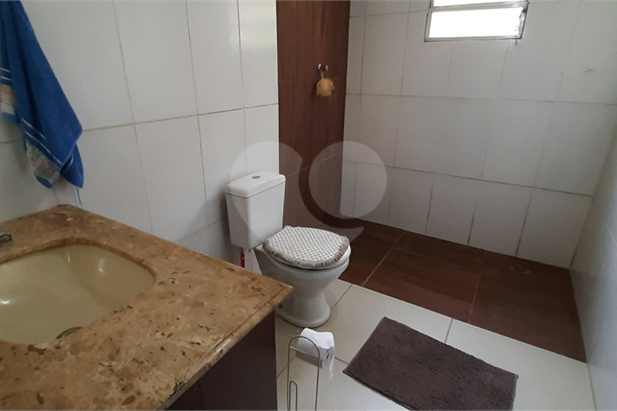 Sobrado à venda com 3 quartos, sendo 1 suíte, em Serra da Cantareira, Mairiporã, SP