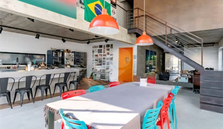 Casa à venda com 4 quartos, sendo 3 suítes,  em Alto da Lapa, São Paulo, SP