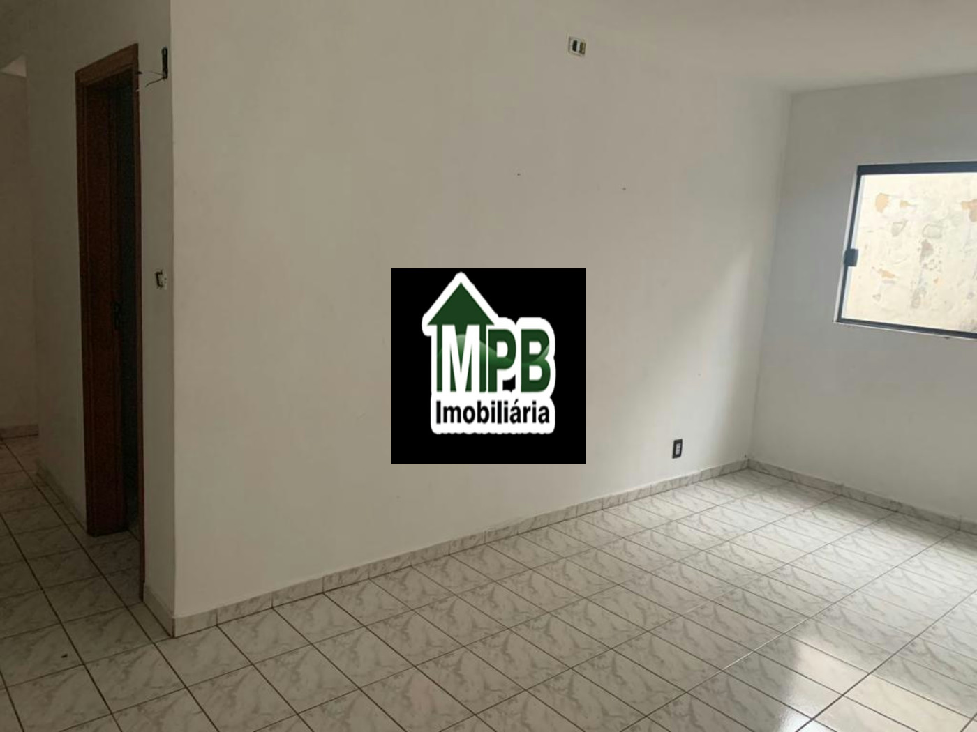 Sobrado à venda com 3 quartos, sendo 1 suíte, em Vila Carvalho, Sorocaba, SP