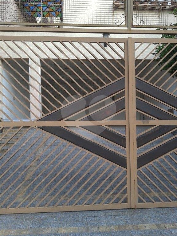 Sobrado à venda com 4 quartos, sendo 3 suítes, em Jardim São Bento, São Paulo, SP