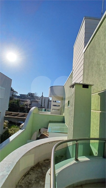 Casa à venda com 3 suítes no condomínio Figueira Garden, Atibaia - SP