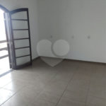 Casa à venda com 2 suítes no condomínio Residencial Rubi, Mogi das Cruzes - SP