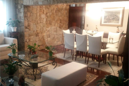 Apartamento à venda com 4 quartos, sendo 1 suíte, em Santa Teresinha, São Paulo, SP