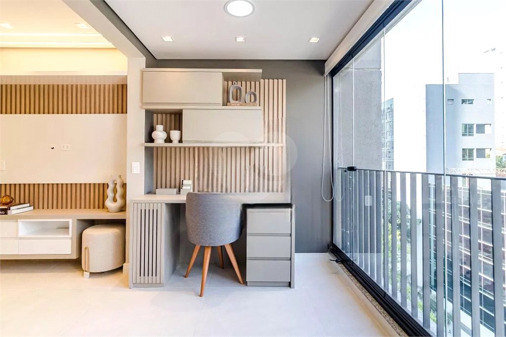 Apartamento à venda com 2 quartos, sendo 1 suíte, em Pinheiros, São Paulo, SP