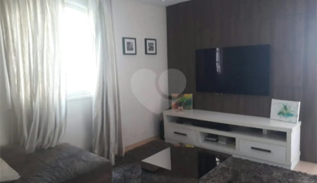 Sobrado à venda com 3 quartos, sendo 1 suíte,  em Jardim das Vertentes, São Paulo, SP