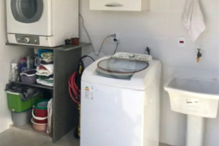 Casa à venda com 3 quartos, sendo 1 suíte, em Vila Batista, Bragança Paulista, SP