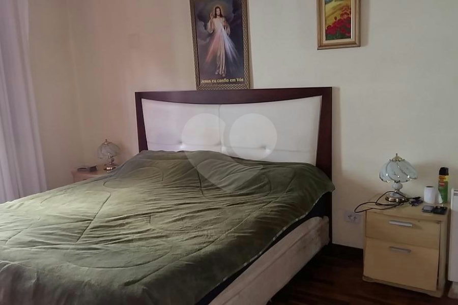 Sobrado à venda com 4 quartos, sendo 2 suítes, em Tremembé, São Paulo, SP