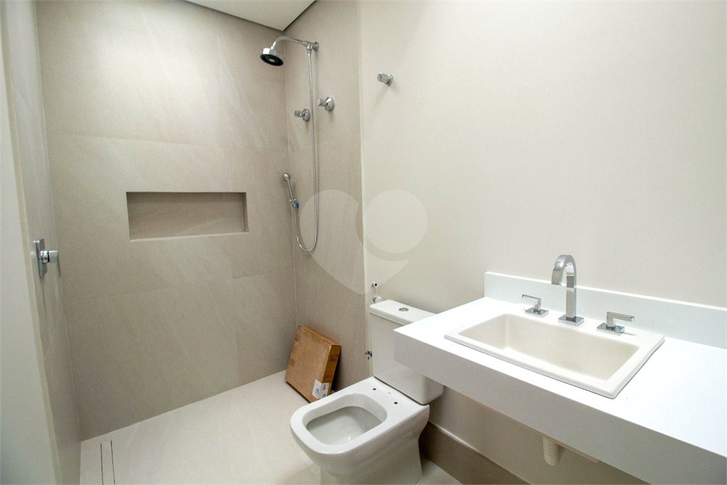 Casa à venda com 5 quartos, sendo 4 suítes, em Vila Darcy Penteado (mailasqui), São Roque, SP