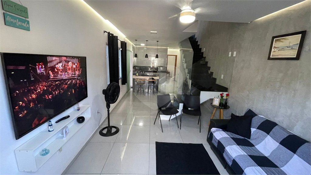 Casa à venda com 3 quartos, sendo 2 suítes, em Rasa, Armação dos Búzios, RJ