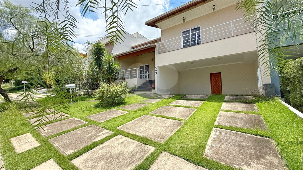 Casa à venda ou para alugar com 3 quartos, sendo 1 suíte,  no condomínio Portal de Itaici, Indaiatuba - SP