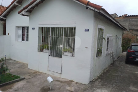 Casa à venda com 3 quartos em Vila Vitório Mazzei, São Paulo, SP