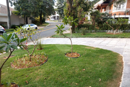 Sobrado à venda com 5 suítes no Centro, Vinhedo, SP