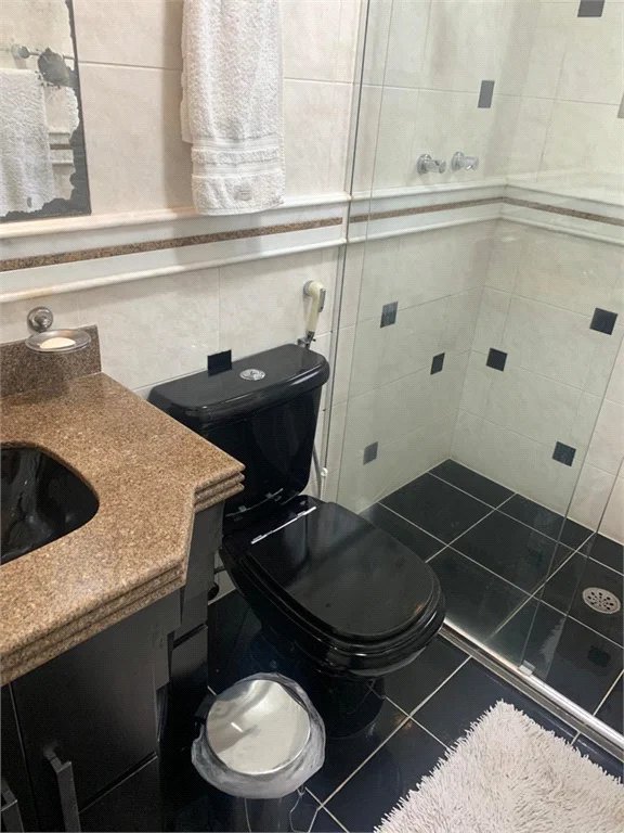 Apartamento à venda com 3 suítes em Vila Suzana, São Paulo, SP