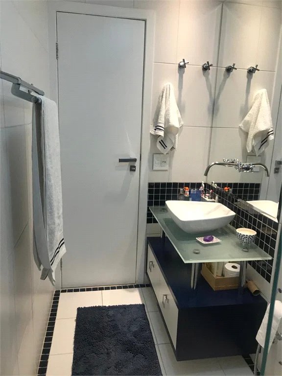 Apartamento à venda com 3 quartos, sendo 1 suíte,  em Jardim Ampliação, São Paulo, SP