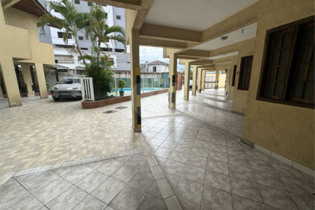 Casa à venda com 2 quartos no condomínio Village de Marbelli, Praia Grande - SP