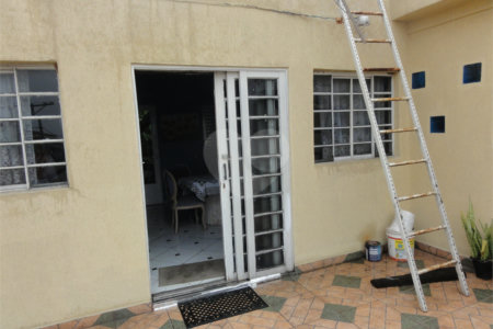 Casa à venda com 5 quartos, sendo 2 suítes, em Vila Medeiros, São Paulo, SP