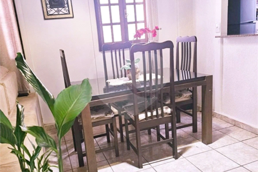 Casa à venda com 2 quartos, sendo 1 suíte, em Tremembé, São Paulo, SP