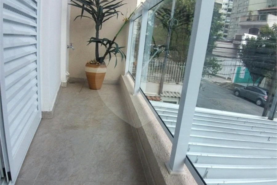 Casa à venda com 3 quartos, sendo 1 suíte, em Saúde, São Paulo, SP