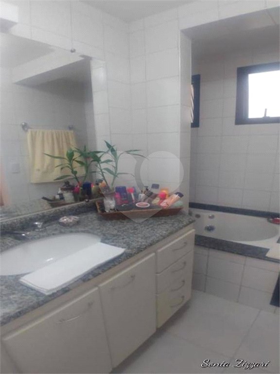 Apartamento à venda com 3 quartos, sendo 1 suíte,  em Cambuci, São Paulo, SP