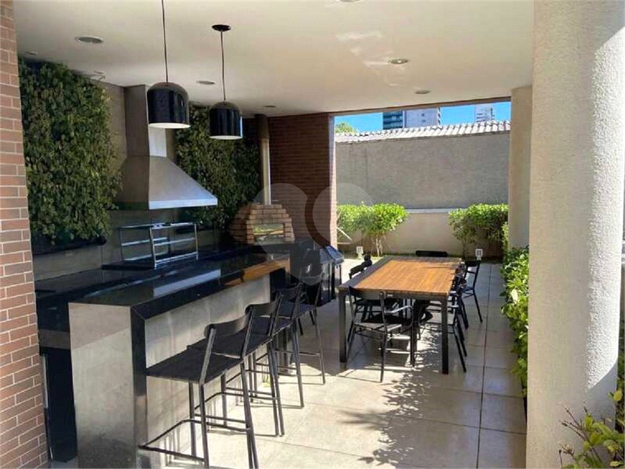 Apartamento à venda com 2 quartos, sendo 1 suíte, em Vila Olímpia, São Paulo, SP
