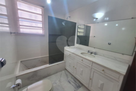 Apartamento à venda com 3 quartos, sendo 1 suíte, em Tijuca, Rio de Janeiro, RJ