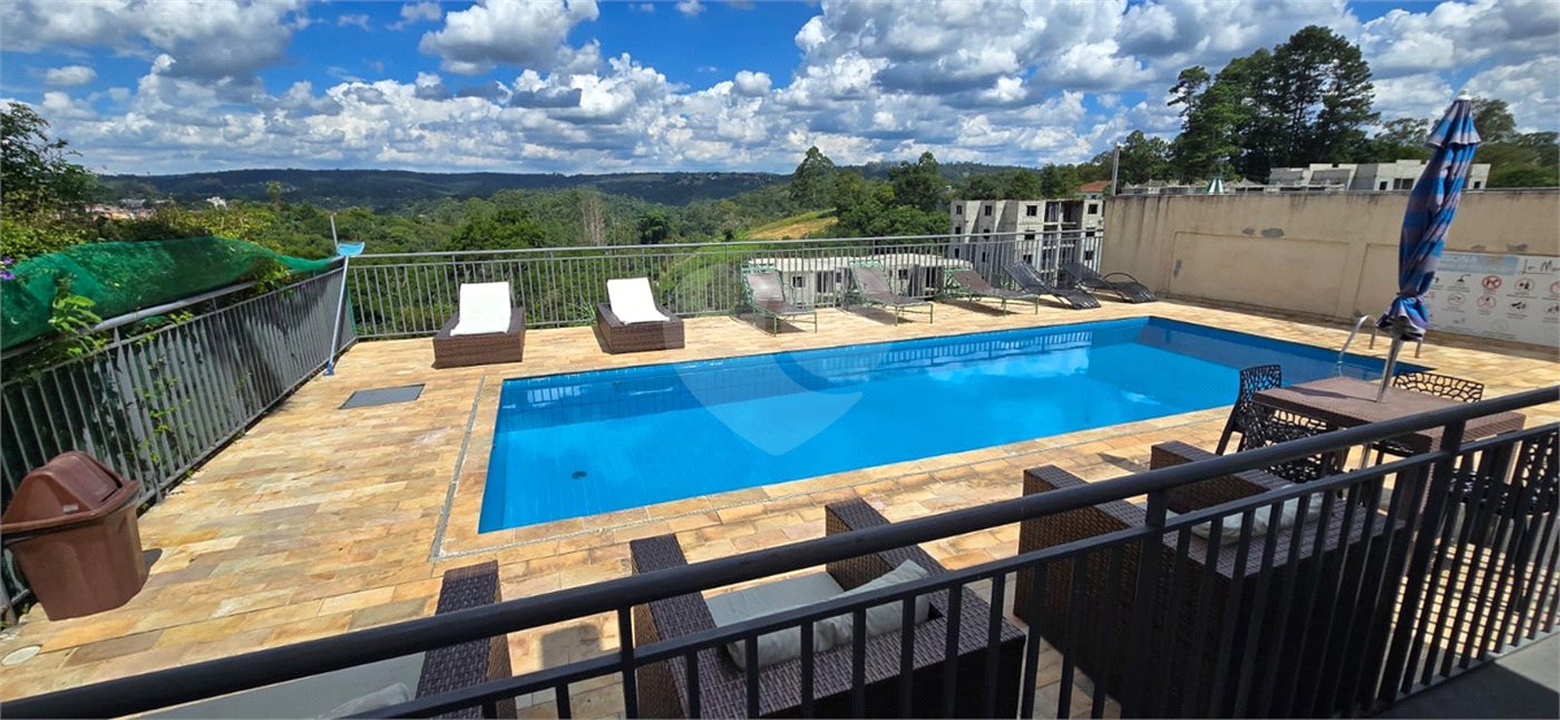 Apartamento à venda com 2 quartos em Jardim Ísis, Cotia, SP