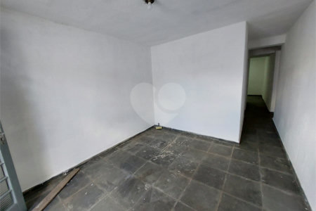 Casa à venda com 2 quartos, sendo 1 suíte, em Vila Barão, Sorocaba, SP