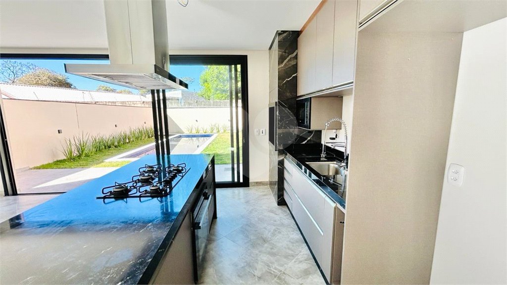 Casa à venda com 4 quartos, sendo 3 suítes,  no condomínio Residencial Jardim Villa Verona, Sorocaba - SP