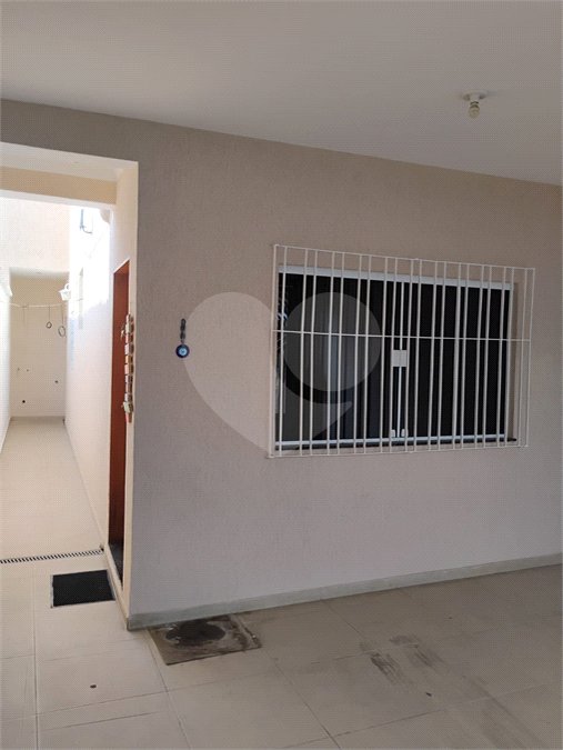 Sobrado à venda com 2 quartos, sendo 1 suíte,  em Vila Antonieta, São Paulo, SP