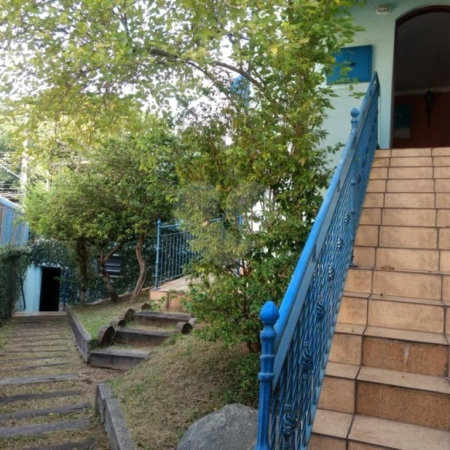 Casa à venda com 3 quartos, sendo 1 suíte,  em Jardim Rosa Maria, São Paulo, SP