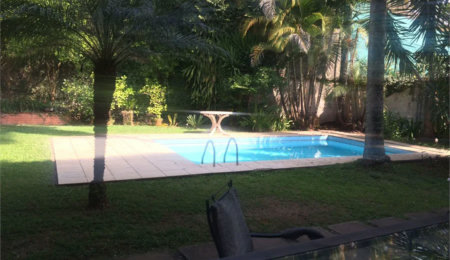 Casa à venda ou para alugar com 4 quartos, sendo 2 suítes,  em Jardim Guedala, São Paulo, SP