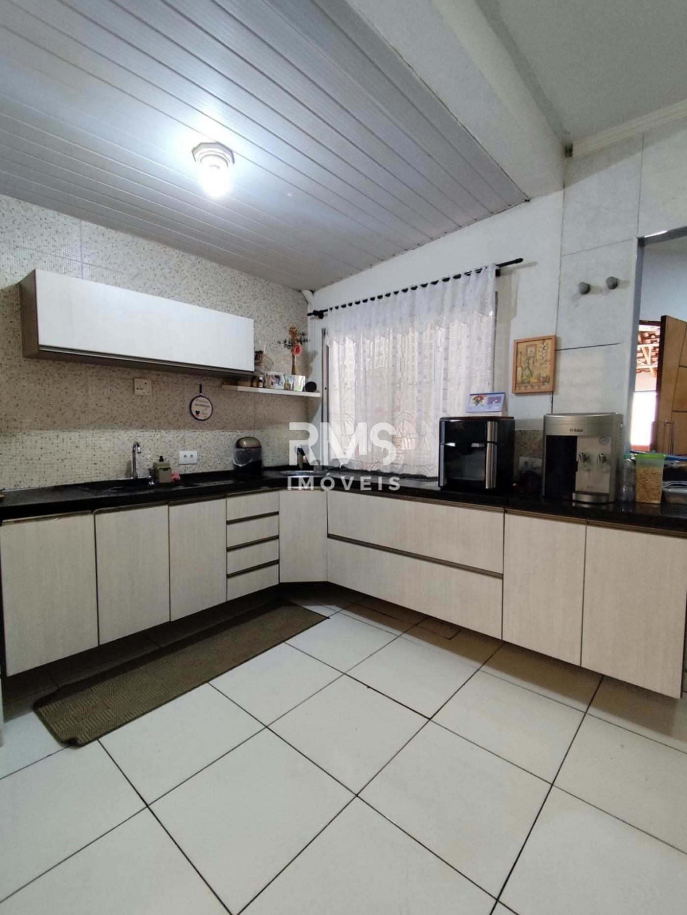 Casa à venda com 3 quartos, sendo 1 suíte,  em Rancho Grande, Itu, SP
