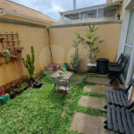Casa à venda com 3 quartos, sendo 1 suíte,  no condomínio Moradas do Horto, São Paulo - SP