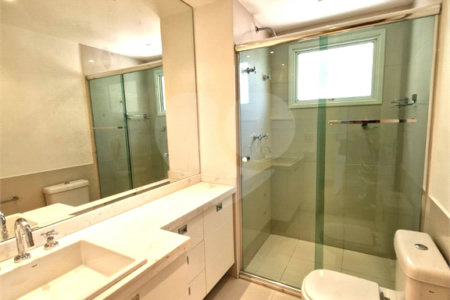 Apartamento à venda ou para alugar com 4 suítes em Alto da Boa Vista, São Paulo, SP