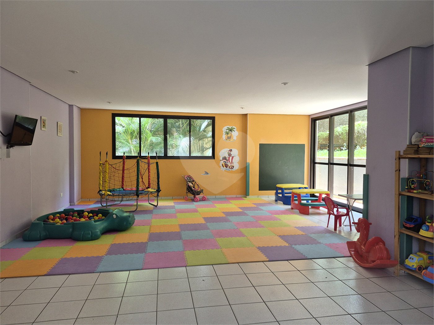 Cobertura à venda com 4 quartos, sendo 2 suítes, em Vila Hamburguesa, São Paulo, SP