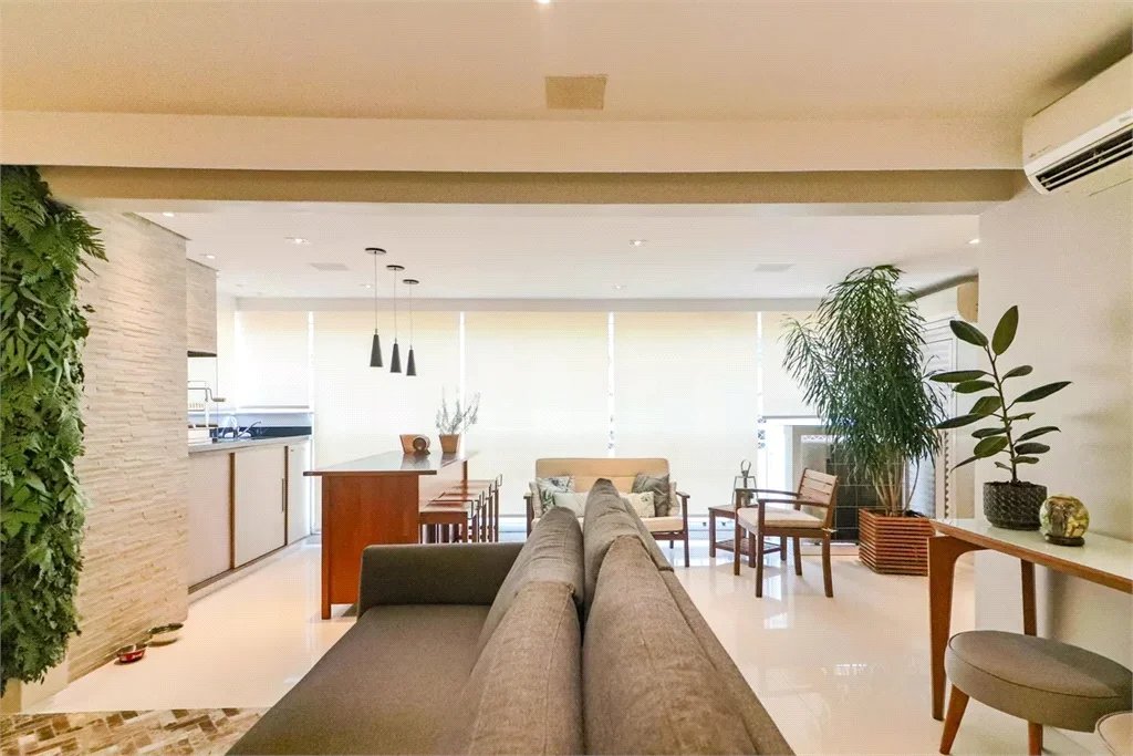 Apartamento à venda com 2 quartos, sendo 1 suíte, em Jaguaré, São Paulo, SP