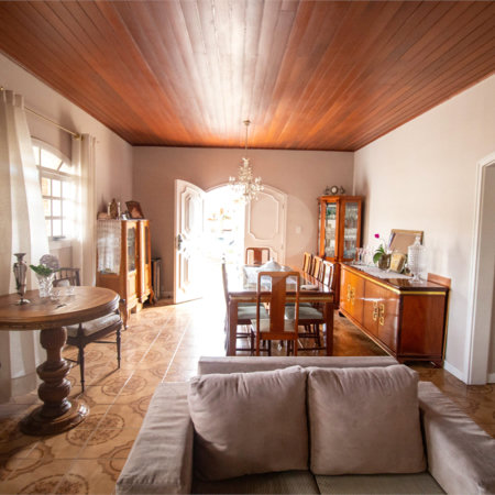 Casa à venda com 3 quartos, sendo 1 suíte,  em Jardim Bandeirantes, São Roque, SP