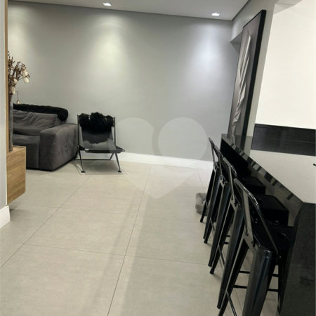 Apartamento à venda com 3 quartos, sendo 1 suíte, em Vila Scarpelli, Santo André, SP
