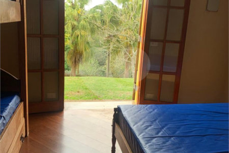 Chácara à venda com 4 quartos, sendo 2 suítes,  em Ibiúna, Ibiúna, SP