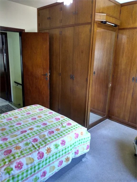 Casa à venda com 4 quartos, sendo 1 suíte,  em Alto da Lapa, São Paulo, SP