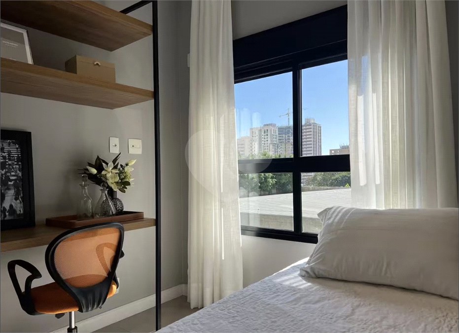 Apartamento para alugar com 2 quartos, sendo 1 suíte,  em Pinheiros, São Paulo, SP