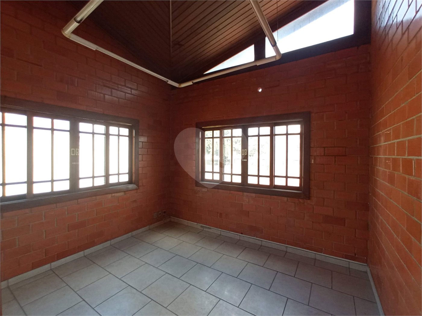 Casa à venda com 3 quartos, sendo 1 suíte, em Limão, São Paulo, SP